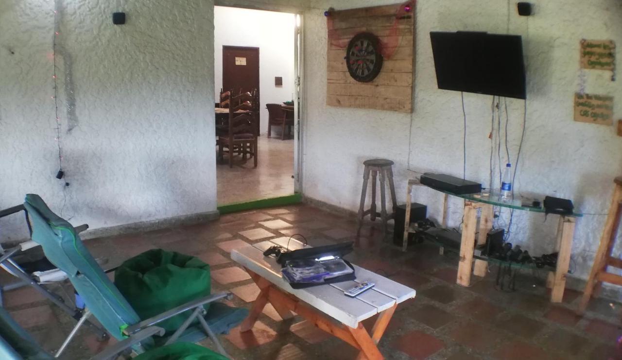 Al Bosque Hostel & Glamping サンタ・エレナ エクステリア 写真